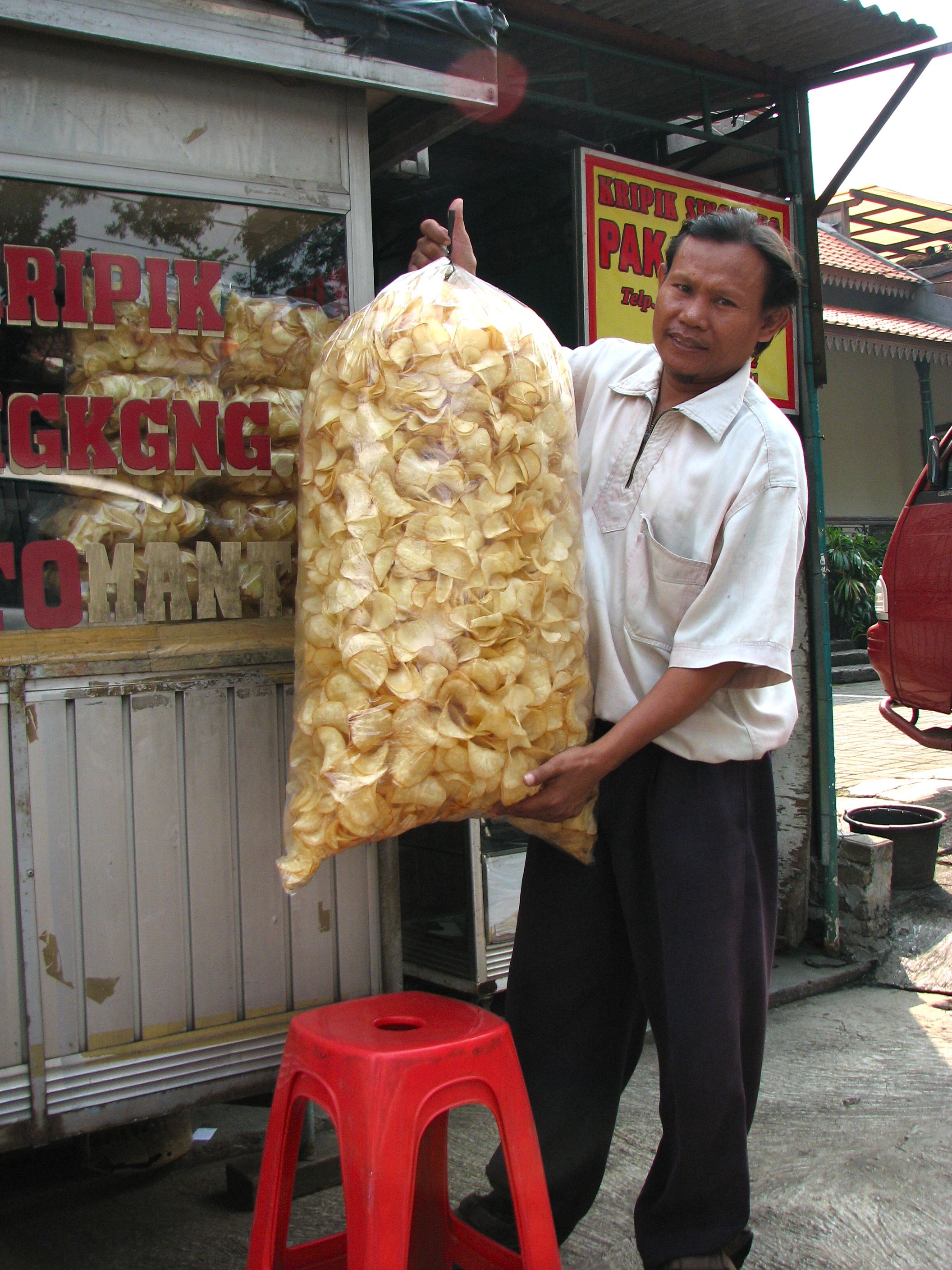 Pak Manto Kripik chips