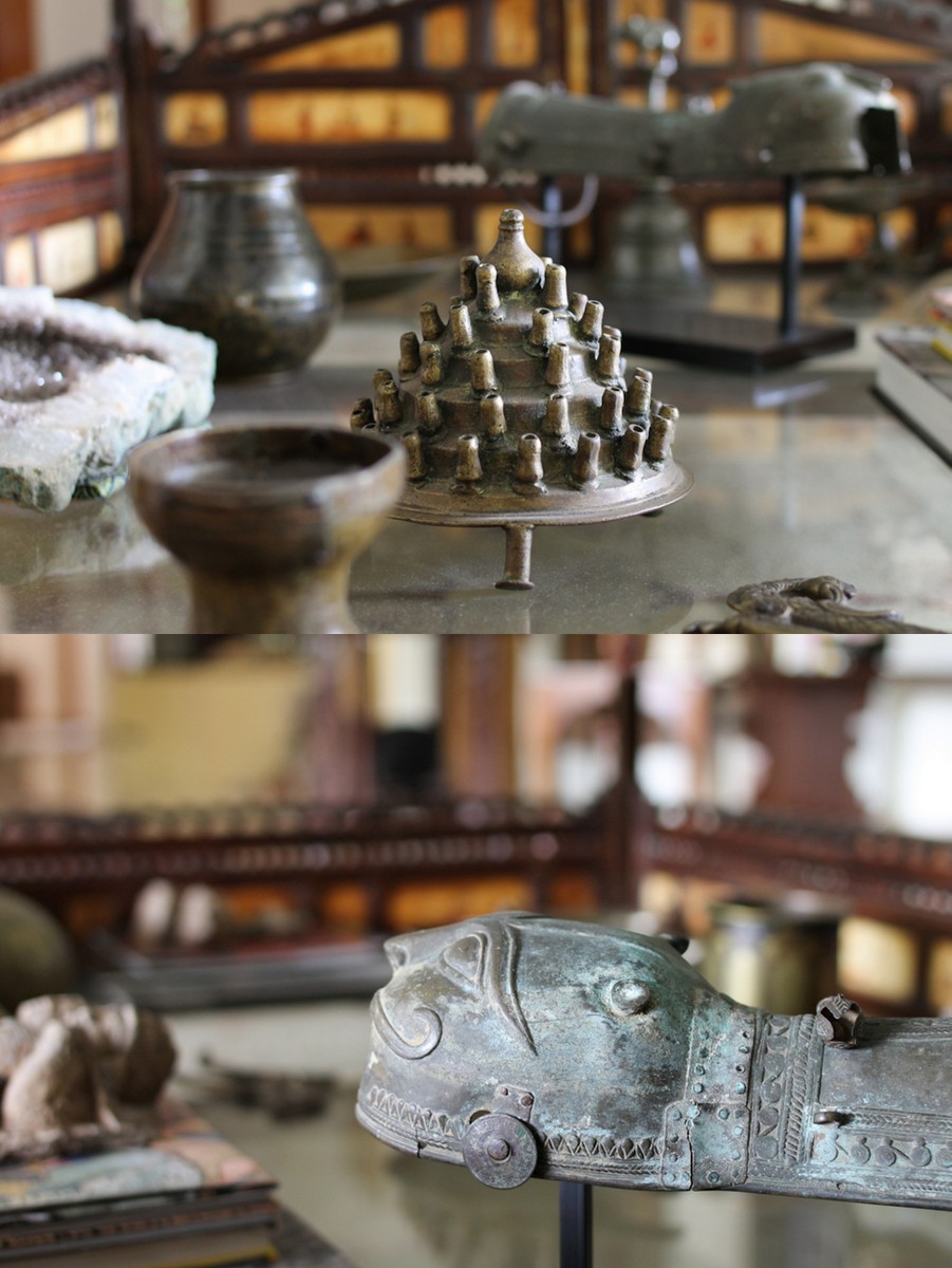 Home with Indian Antiques11